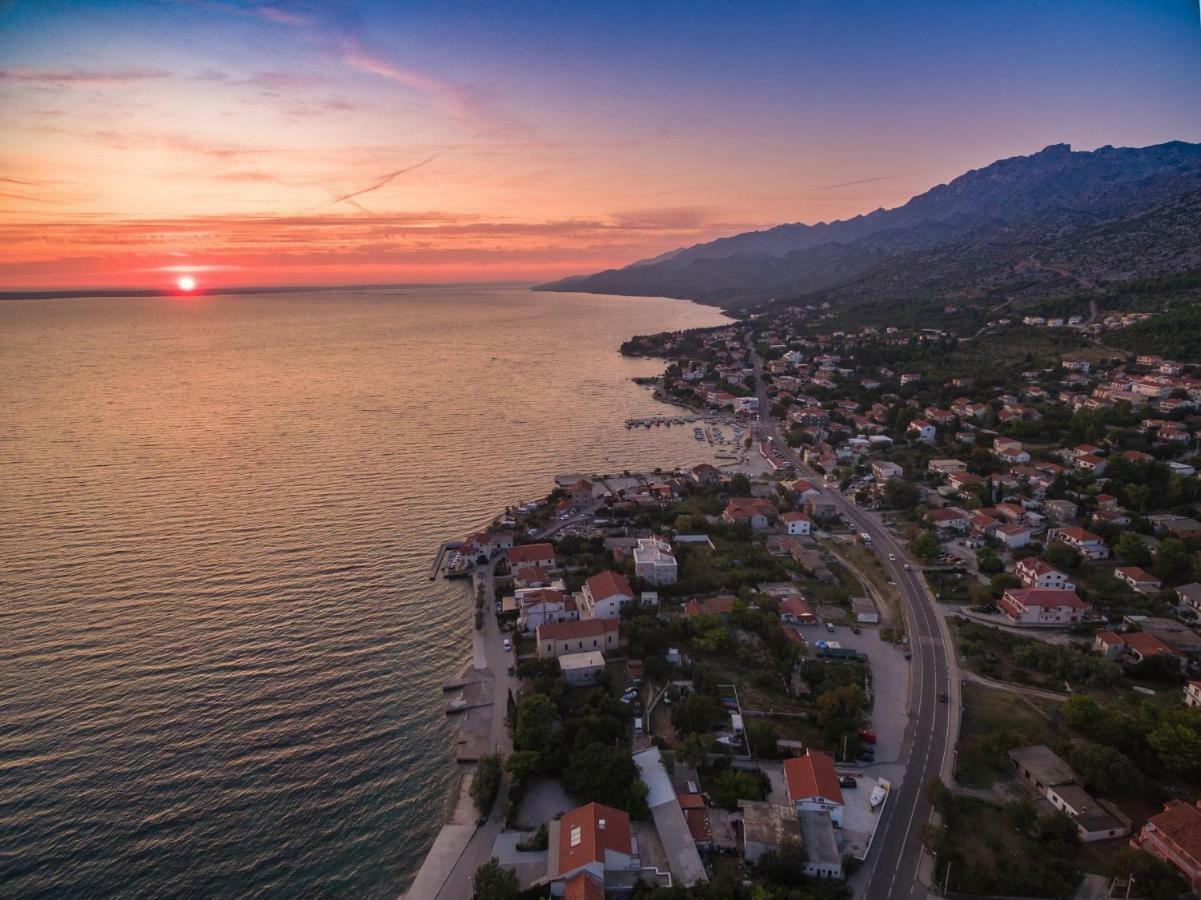 Apartments Dalmacija Starigrad Paklenica Exterior foto